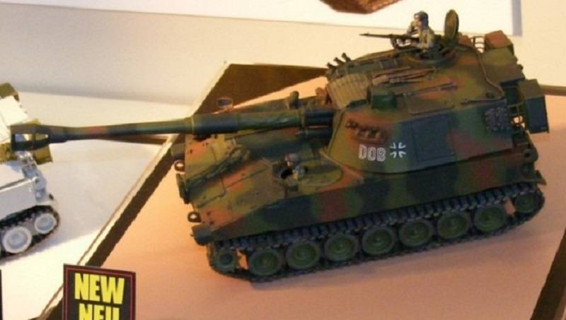 German Bundeswehr Self-Propelled Howitzer M109A3G – Image 4
