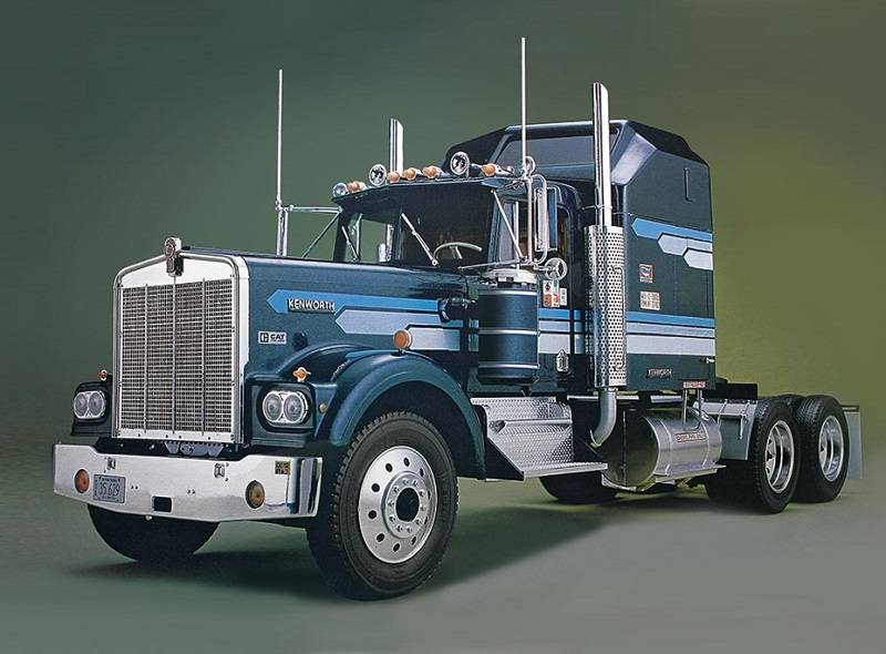 Kenworth® W-900 Aerodyne Conventional – Image 2