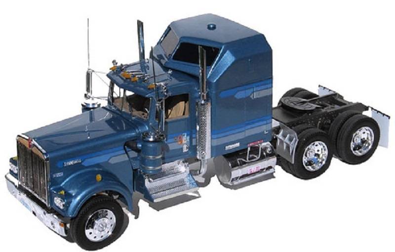 Kenworth® W-900 Aerodyne Conventional – Image 3