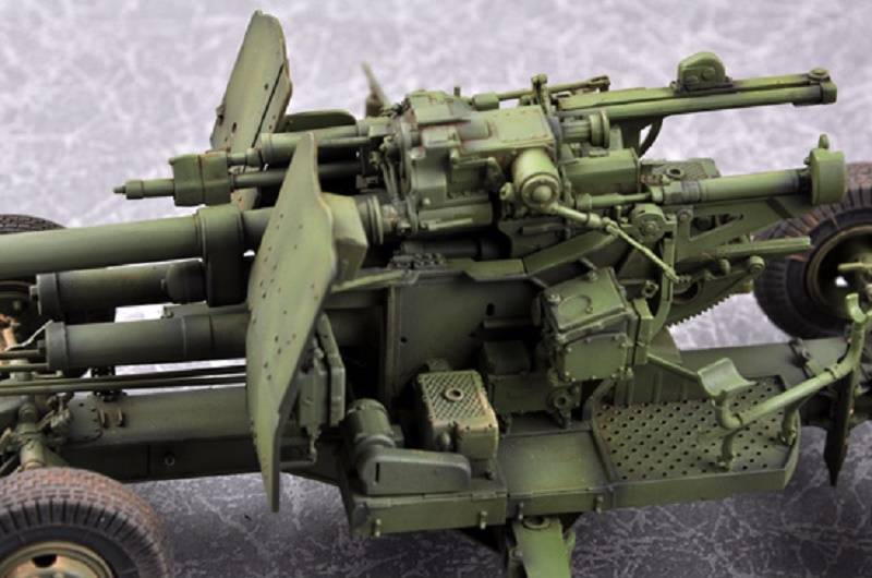 Soviet 100mm Air Defense Gun KS-19M2 – Image 4