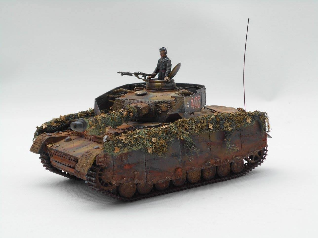 Panzer IV Ausf. H with Armor – Image 7