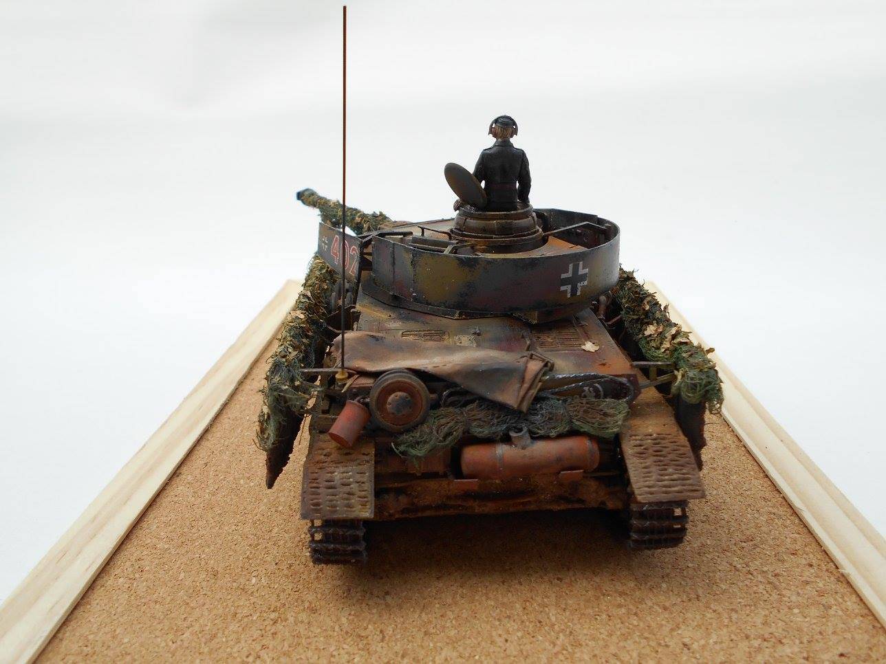 Panzer IV Ausf. H with Armor – Image 8