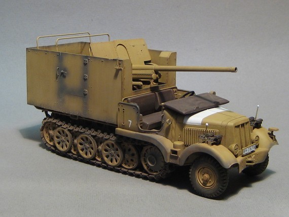 7.62cm FK36(r) auf PzJrg Selbstfahrlafette Zugkraftwagen 5t "DIANA" Sd.Kfz.6/3 1/35ème maquette char promo – Image 5