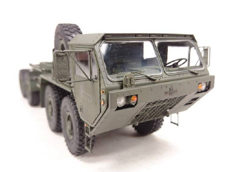 HEMTT M983 Tractor & M901 launching Station – Image 15