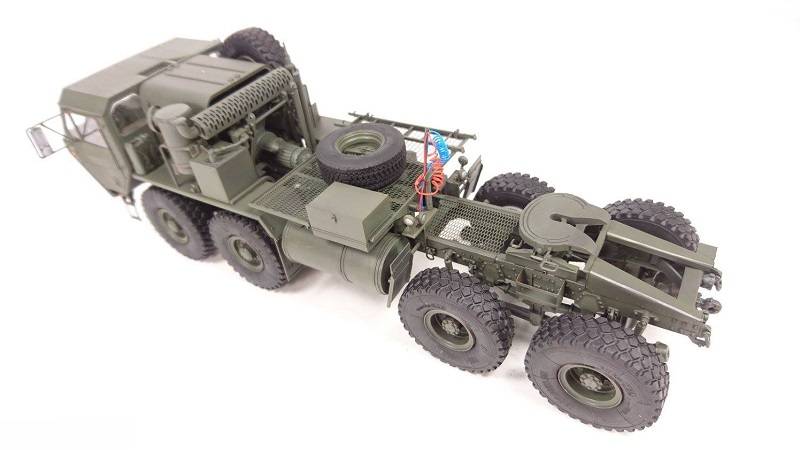 HEMTT M983 Tractor & M901 launching Station – Image 22