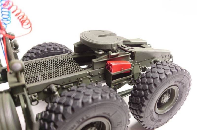 HEMTT M983 Tractor & M901 launching Station – Image 28