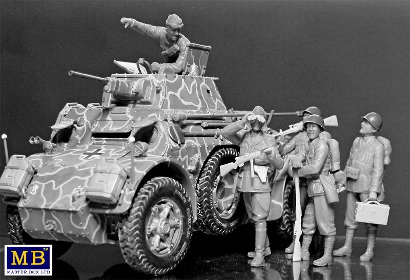 Italian Military Men WWII Era – Image 4