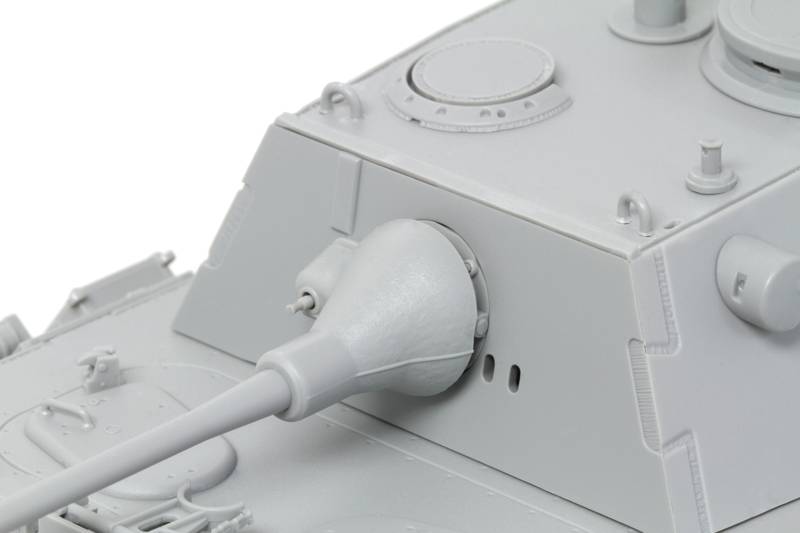 Pz.Beob.Wg.V Panther mit 5cm KwK.39 – Image 10