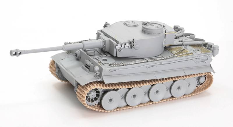 Pz.Kpfw.VI Ausf.E Sd.Kfz 181 Tiger 1 “Tunisian Initial” s.Pz.Abt.501 and Pz.Rgt.7 Tunisia 1942-43 – Image 3