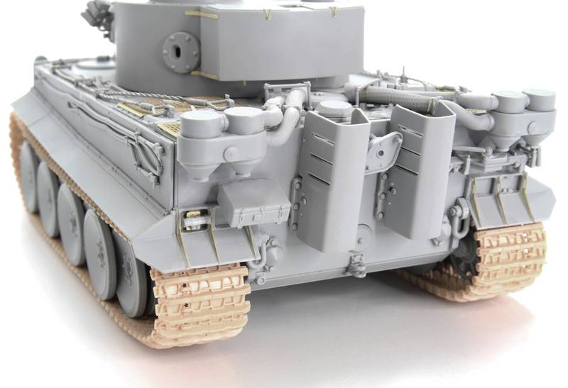 Pz.Kpfw.VI Ausf.E Sd.Kfz 181 Tiger 1 “Tunisian Initial” s.Pz.Abt.501 and Pz.Rgt.7 Tunisia 1942-43 – Image 7