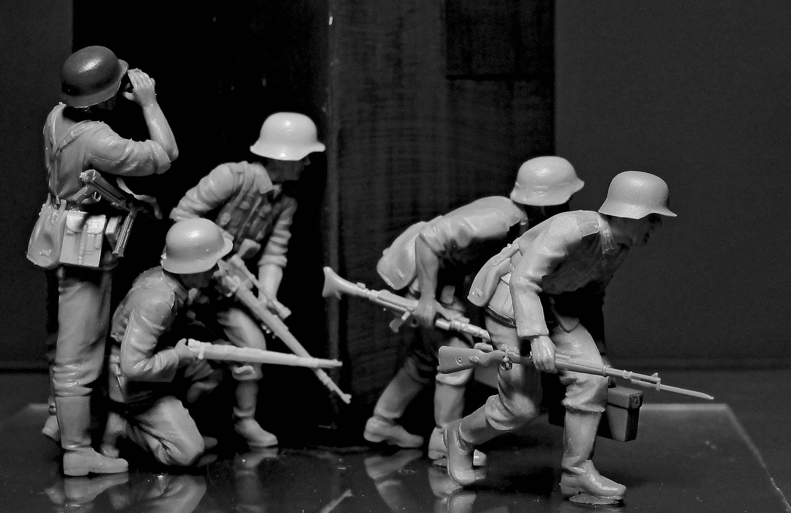 German Infantry WWII era Early period – Image 5