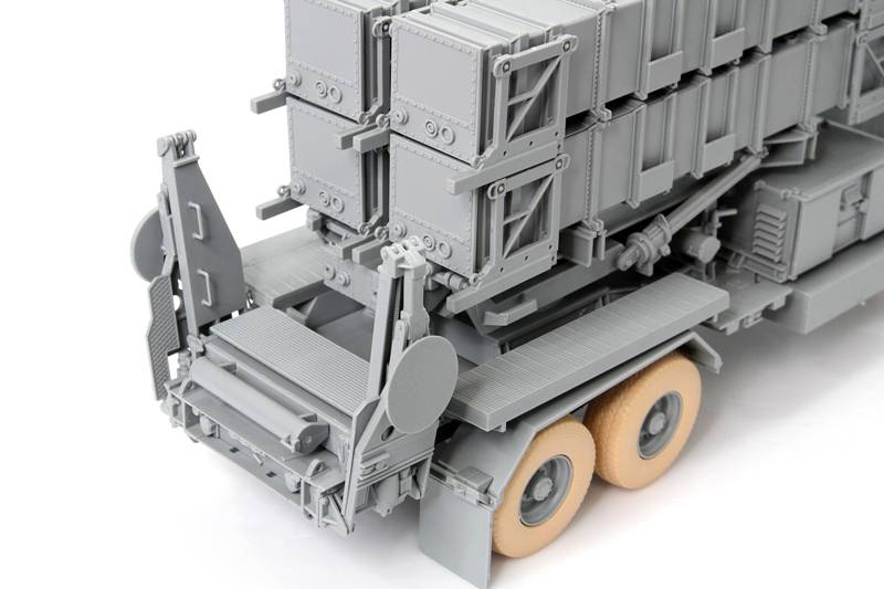 MIM-104B (PAC-1) Patriot SAM System With M983 HEMTT – Image 6
