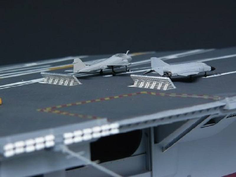 U.S. CVN-68 Nimitz aircraft carrier 1975 – Image 5