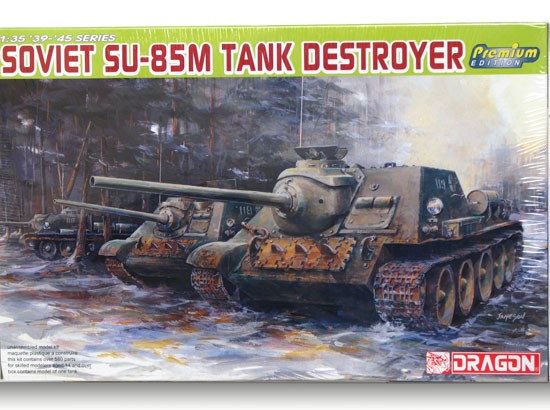 SOVIET SU-85M TANK DESTROYER