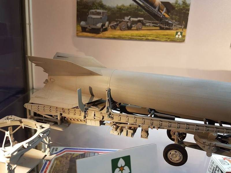 V-2 Rocket Meillerwagen Hanomag SS100 WWII German V-2 Rocket Transporter/Erector – Image 5