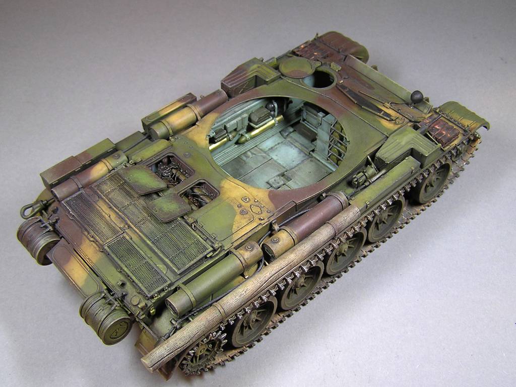 T-54-1 SOVIET MEDIUM TANK Interior kit – Image 10