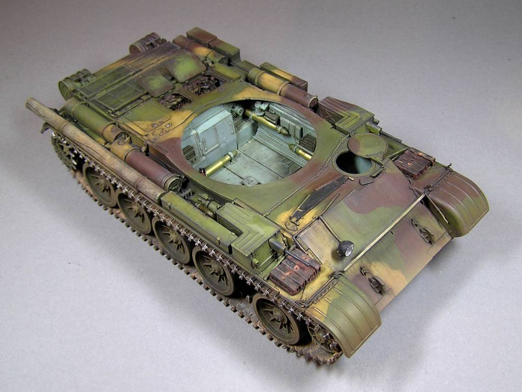 T-54-1 SOVIET MEDIUM TANK Interior kit – Image 11