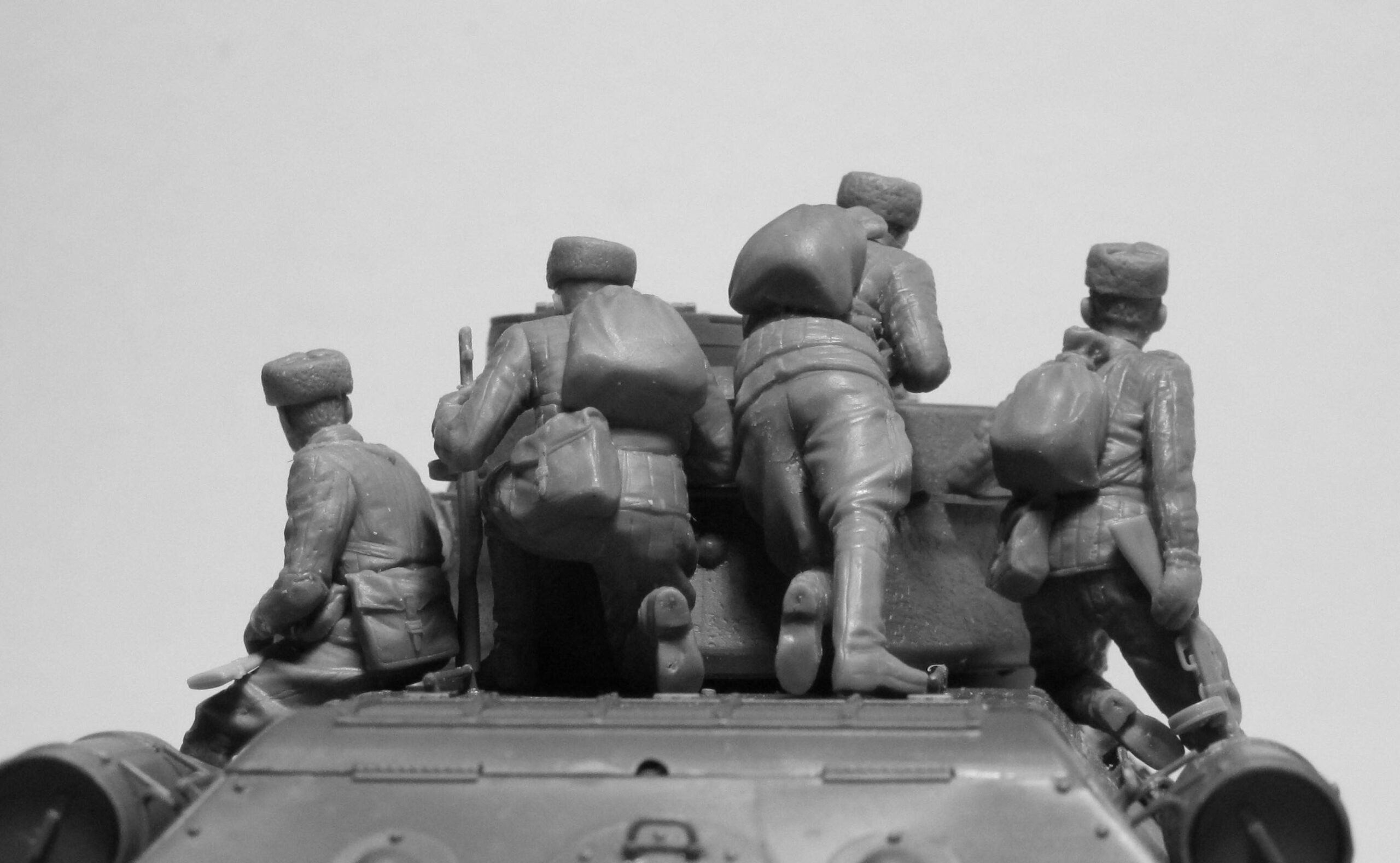 Soviet Tank Riders (1943-1945) – Image 7