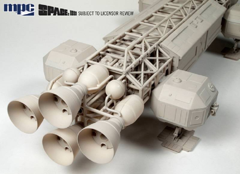 Space 1999 Eagle I EDITION COLLECTOR – Image 11