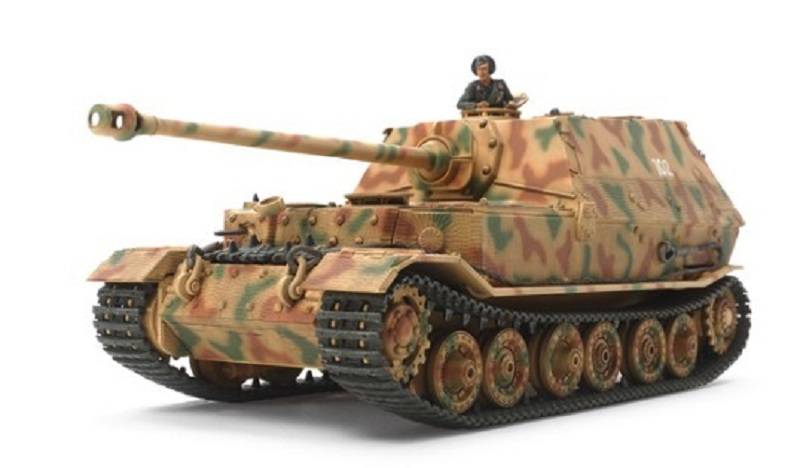German Heavy Tank Destroyer Elefant – Image 2