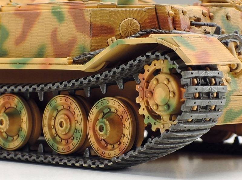 German Heavy Tank Destroyer Elefant – Image 5