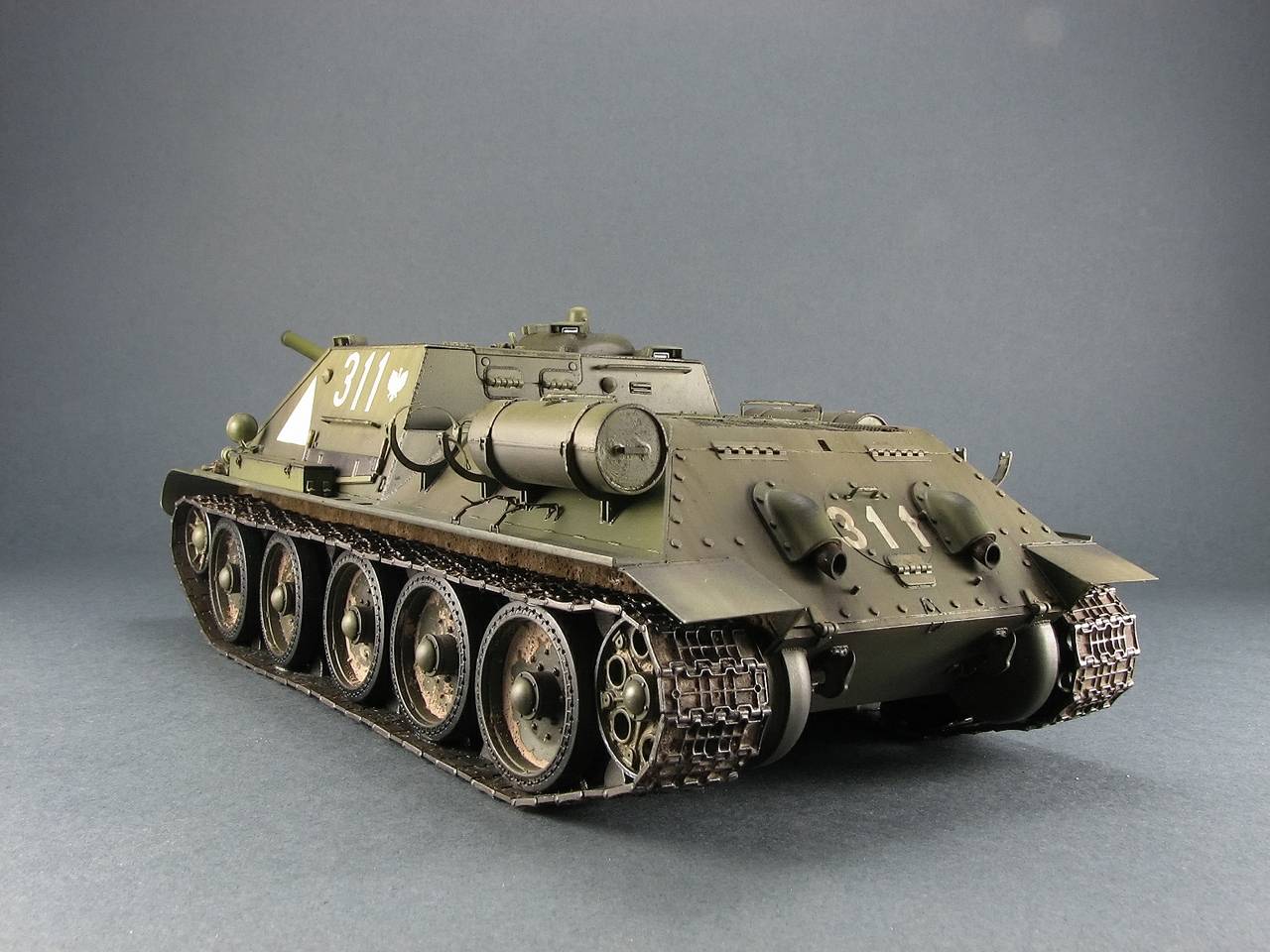 SU-85 SOVIET SELF-PROPELLED GUN MOD.1944 EARLY PRODUCTION. INTERIOR KIT – Image 6