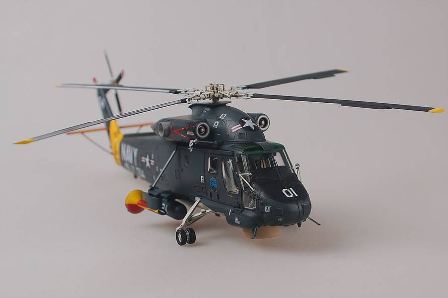 SH-2F SEASPRITE – Image 7
