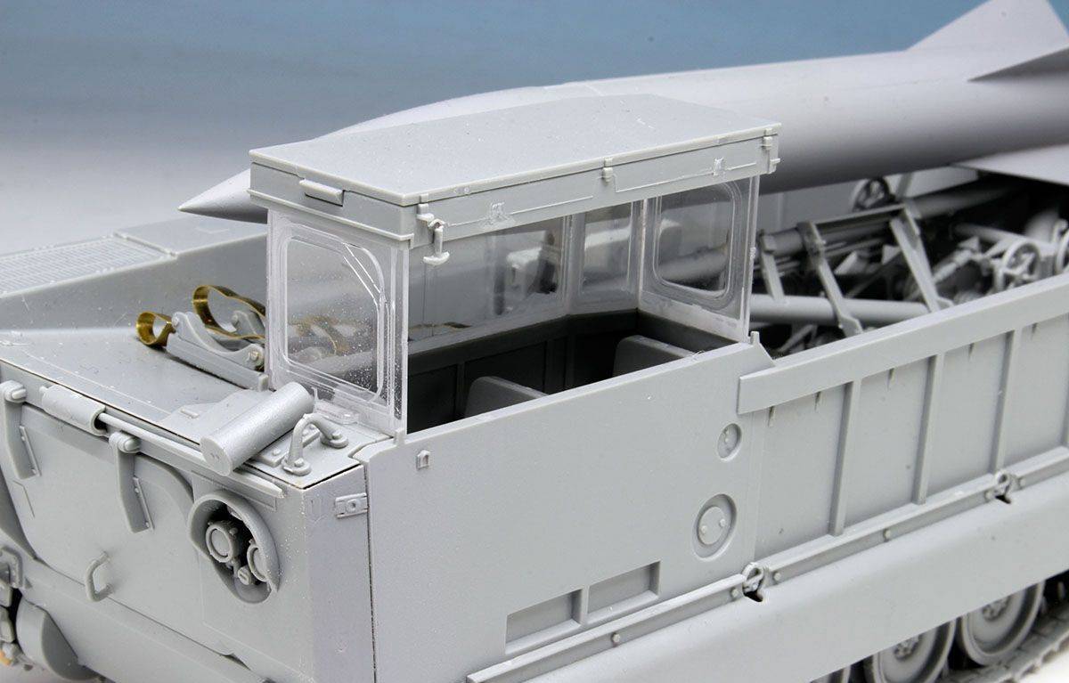 M752 TACTICAL BALLISTIC MISSILE LAUNCHER – Image 5