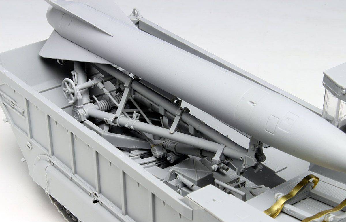 M752 TACTICAL BALLISTIC MISSILE LAUNCHER – Image 4