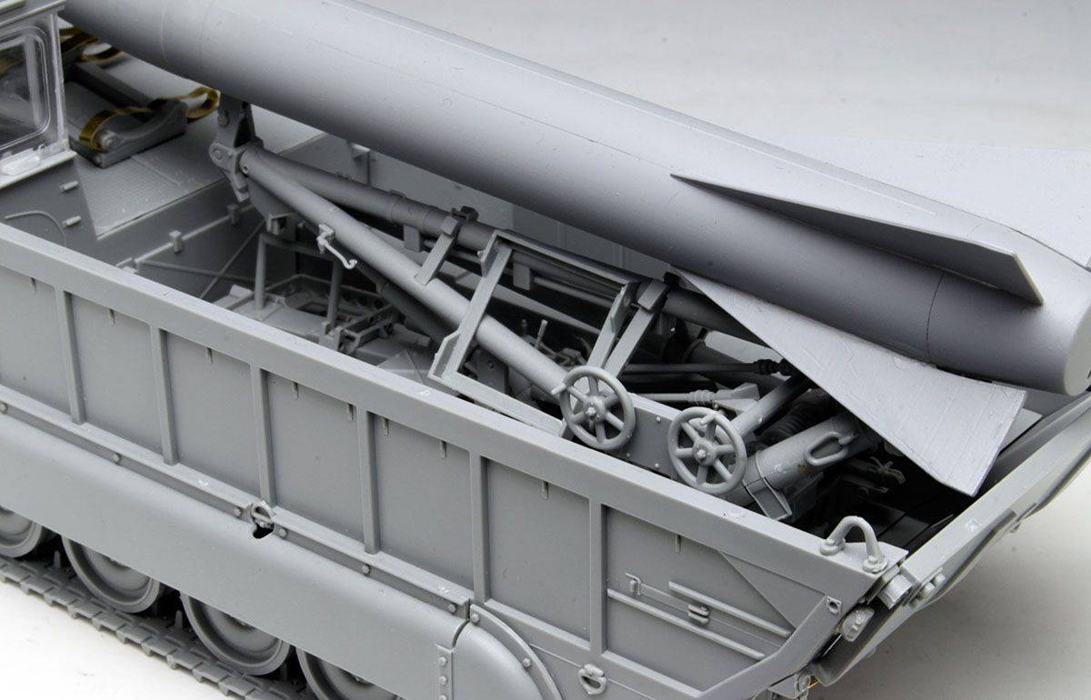M752 TACTICAL BALLISTIC MISSILE LAUNCHER – Image 7