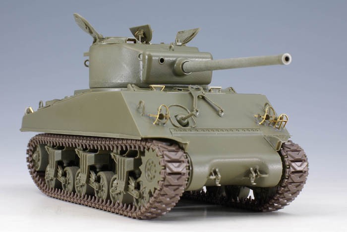 U.S. Medium Tank M4A3(76)W Sherman – Image 12