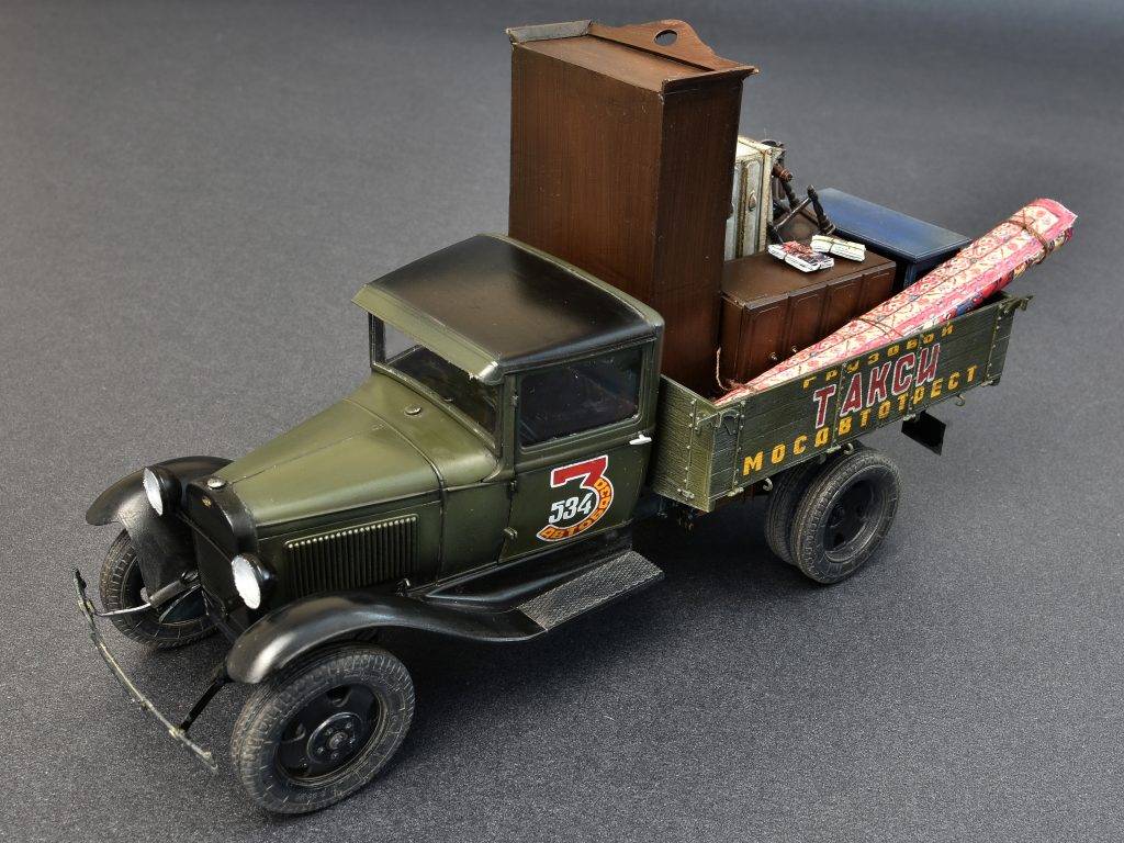 SOVIET 1,5 TON CARGO TRUCK – Image 2