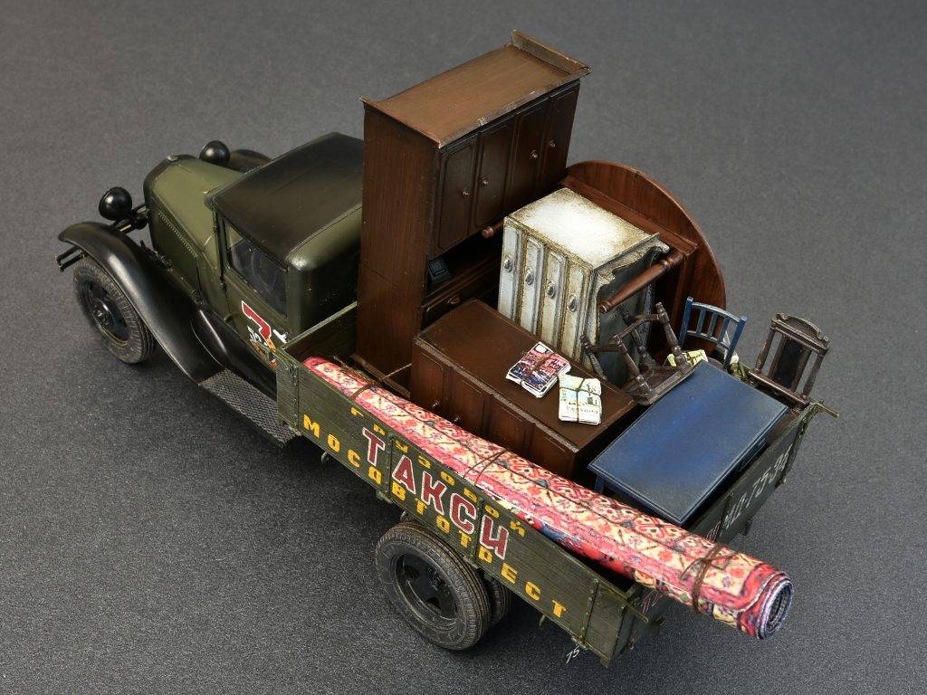 SOVIET 1,5 TON CARGO TRUCK – Image 4