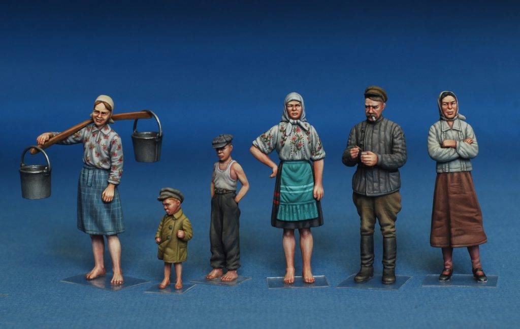 SOVIET VILLAGERS – Image 2