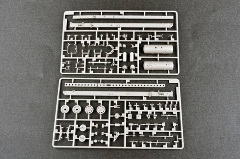 Russian Zil-131V towed PR-11 SA-2 Guideline – Image 22