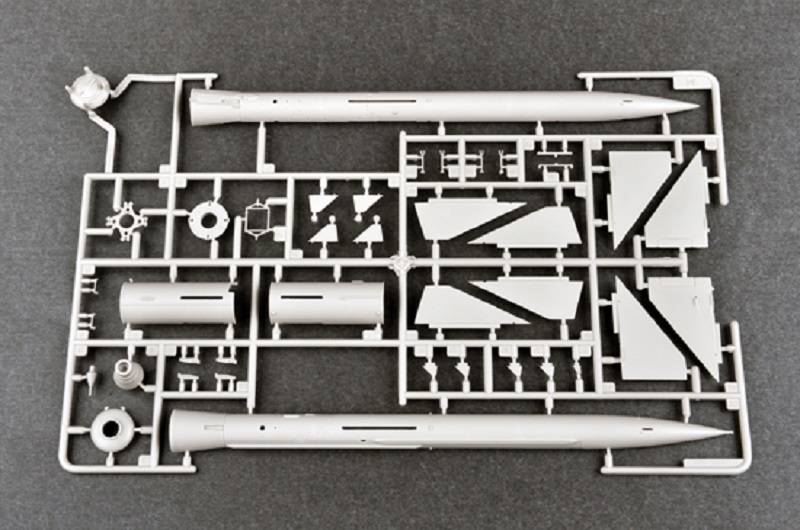 Russian Zil-131V towed PR-11 SA-2 Guideline – Image 24