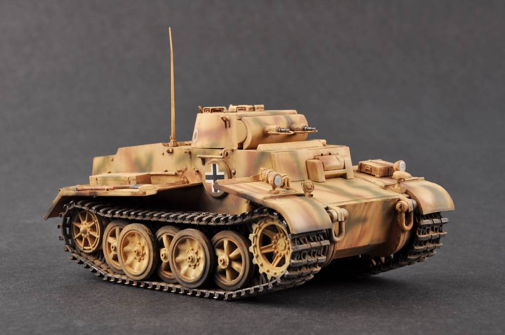 German Pzkpfw.I Ausf.F (VK18.01)-Late – Image 2