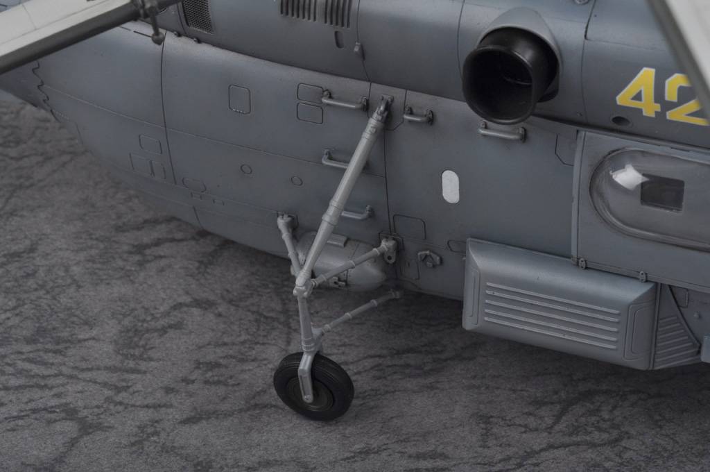 Russian Ka-27 Helix – Image 8