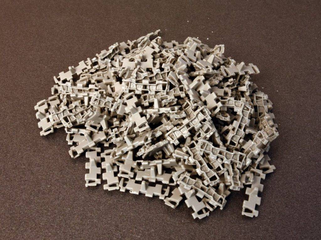 ENSEMBLE DE LIENS DE VOIE INDIVIDUELS T-54,T-55,T-62 OMSh. TYPE TARDIF – Image 2