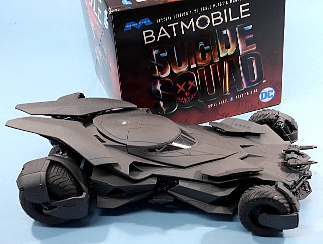 Batmobile Batman vs Superman – Image 13
