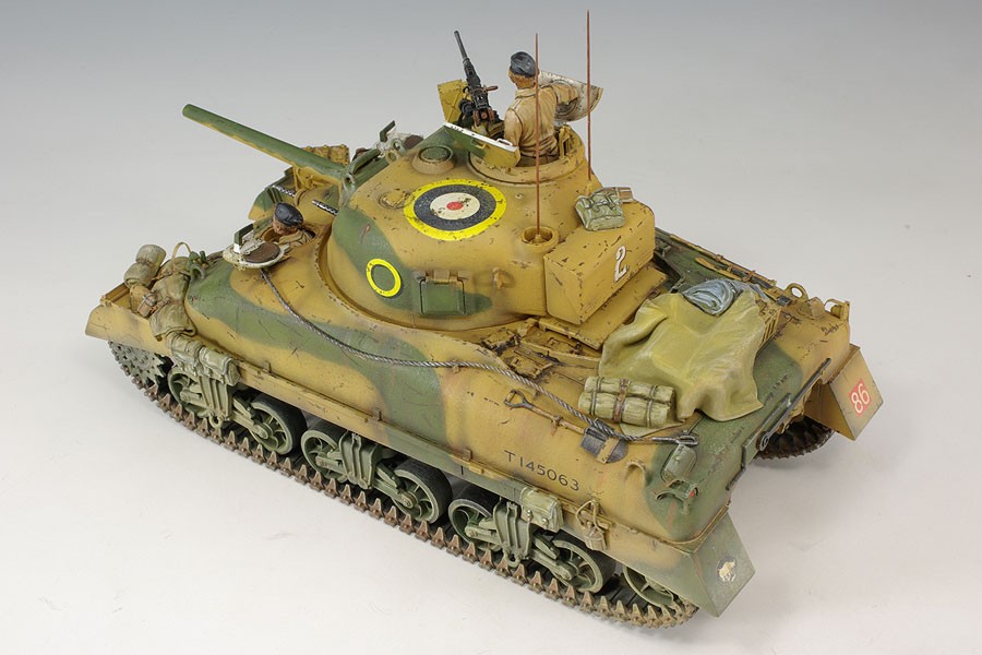 British Army Sherman 2 Direct Vision Type (El Alamein 1942) – Image 4