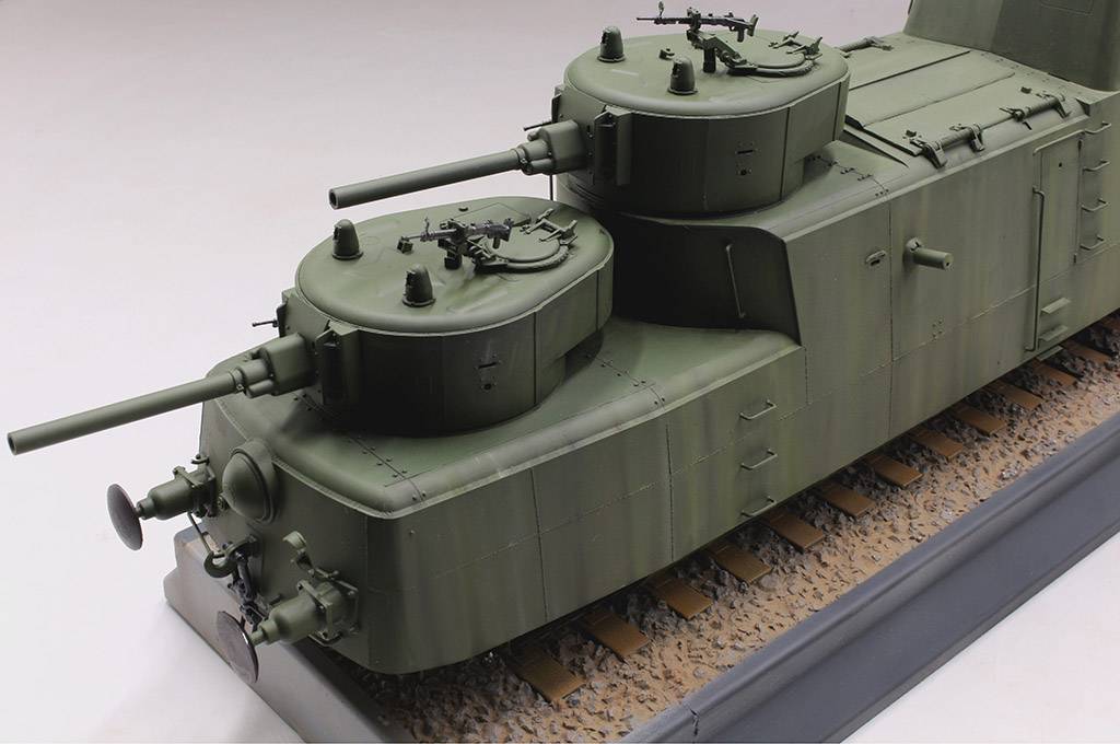 Soviet MBV-2 Armored Train – Image 10