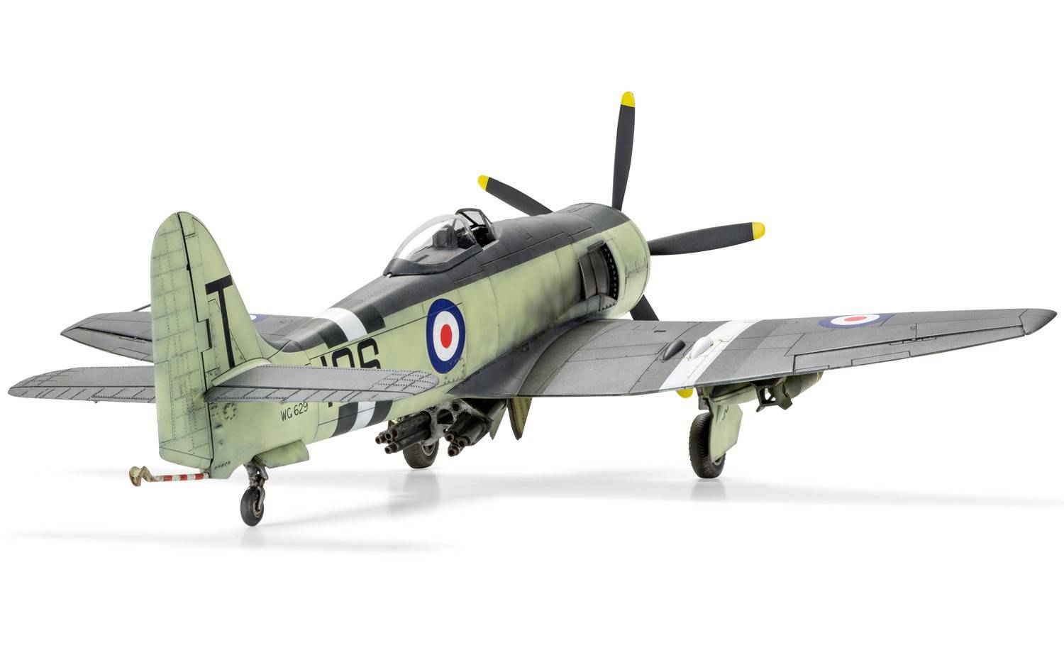 Hawker Sea Fury FB.11 – Image 6