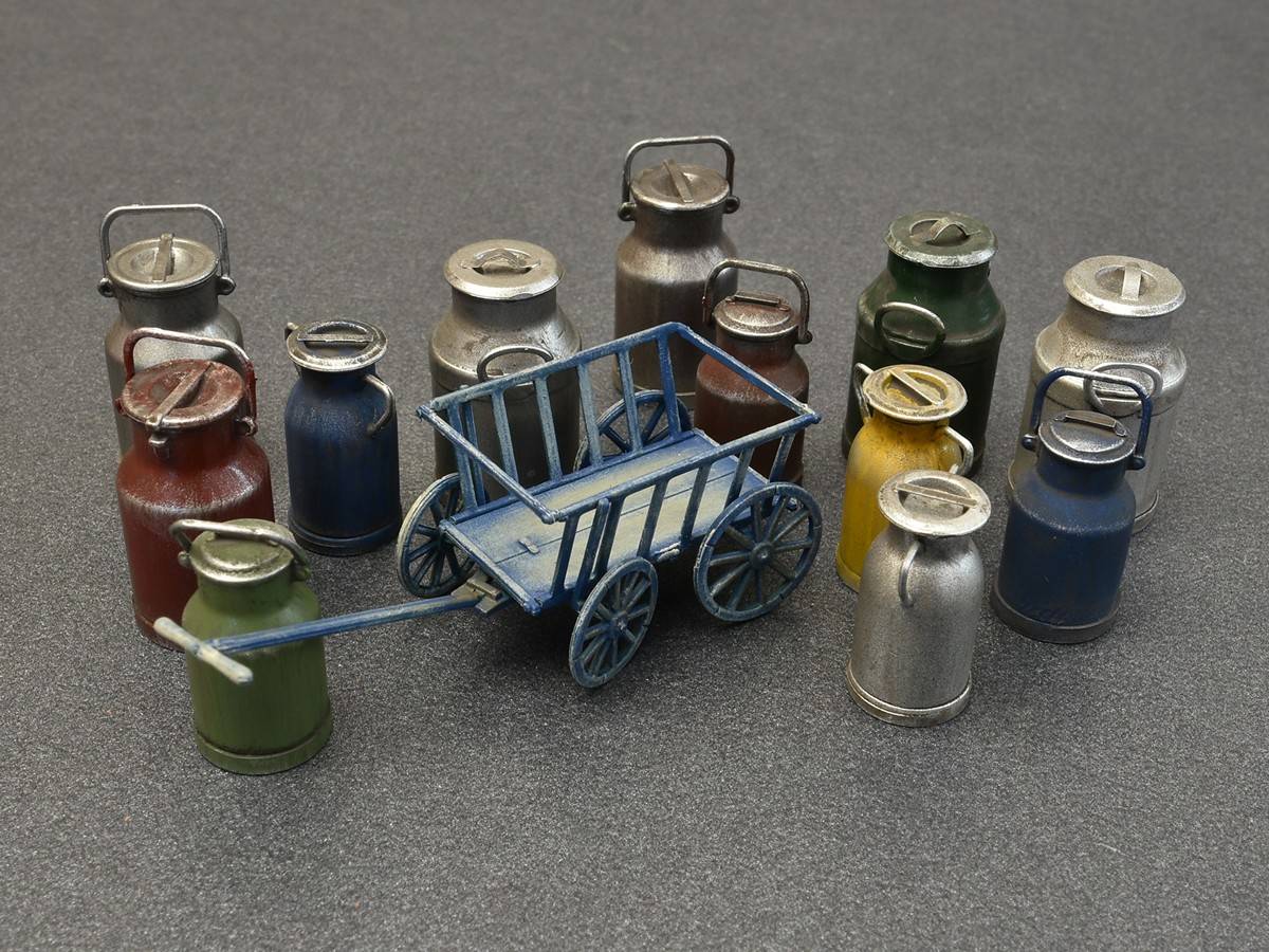 MILK CANS WITH SMALL CART – Image 2