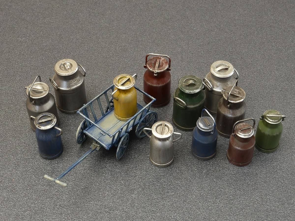 MILK CANS WITH SMALL CART – Image 6