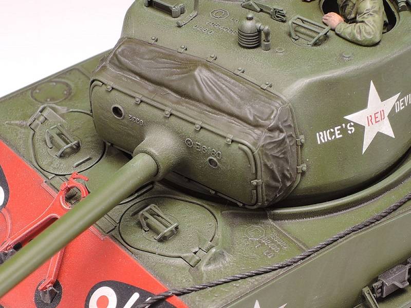 U.S. Medium Tank M4A3E8 Sherman "Easy Eight" Korean war – Image 11