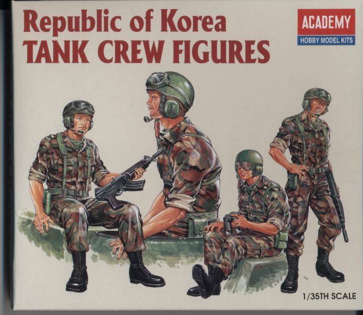 ROK TANK CREW FIGURES