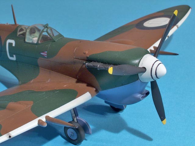 SUPERMARINE SPITFIRE Mk VC/VC Trop TAMIYA – Image 4