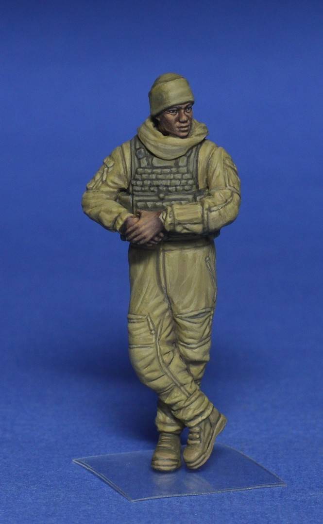 USMC TANK CREW AT REST – Image 6
