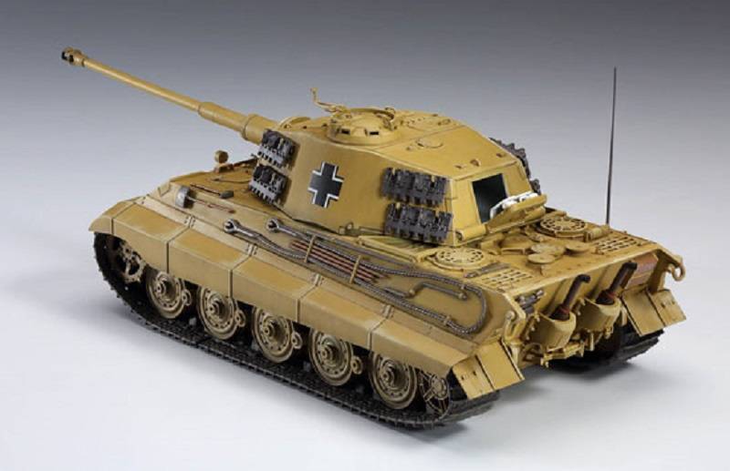 Creator Works Tiger of Rhine: King Tiger (Henschel Turret) – Image 3